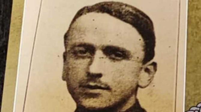 Distinguished Bessbrook Doctor receives headstone eight decades following death