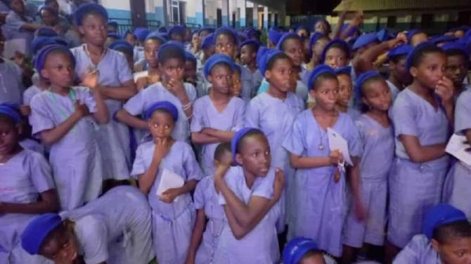 Please pray for safe return of schoolchildren from 'Newry School' in Nigeria