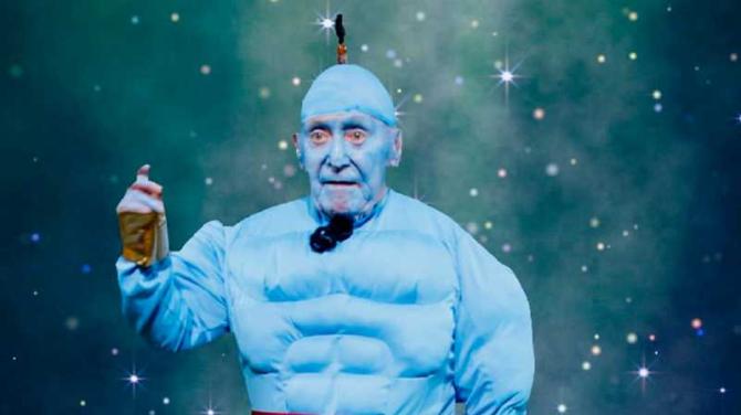 Charlie plays panto part once more